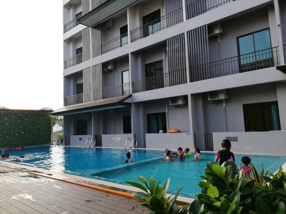 J.P.Grand Hotel Trat Eksteriør billede